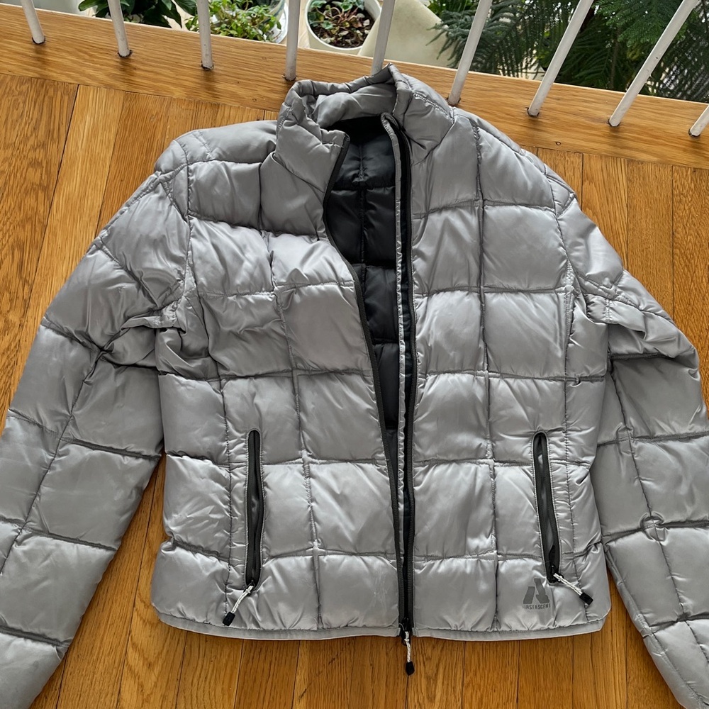 Stylish Gray Down Puffer Jacket First Accent - image 2